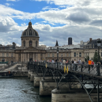 Pont des Arts Seine Paris