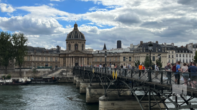 Pont des Arts Seine Paris
